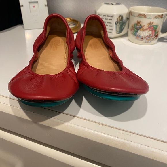 Cardinal Red Tieks - Picture 4 of 5